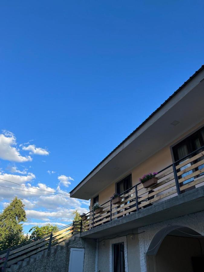 Monte Bianco Bed and Breakfast Μέστια Εξωτερικό φωτογραφία