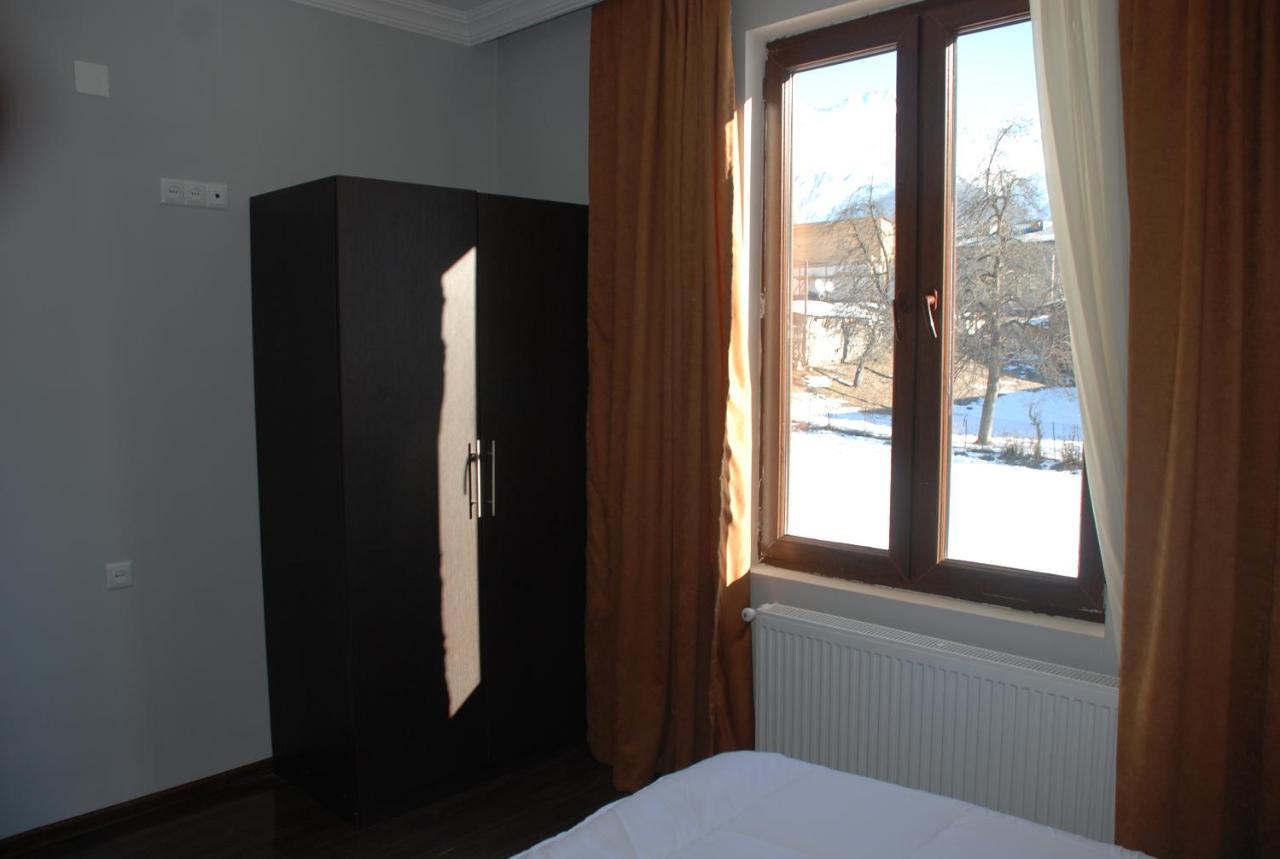 Monte Bianco Bed and Breakfast Μέστια Εξωτερικό φωτογραφία